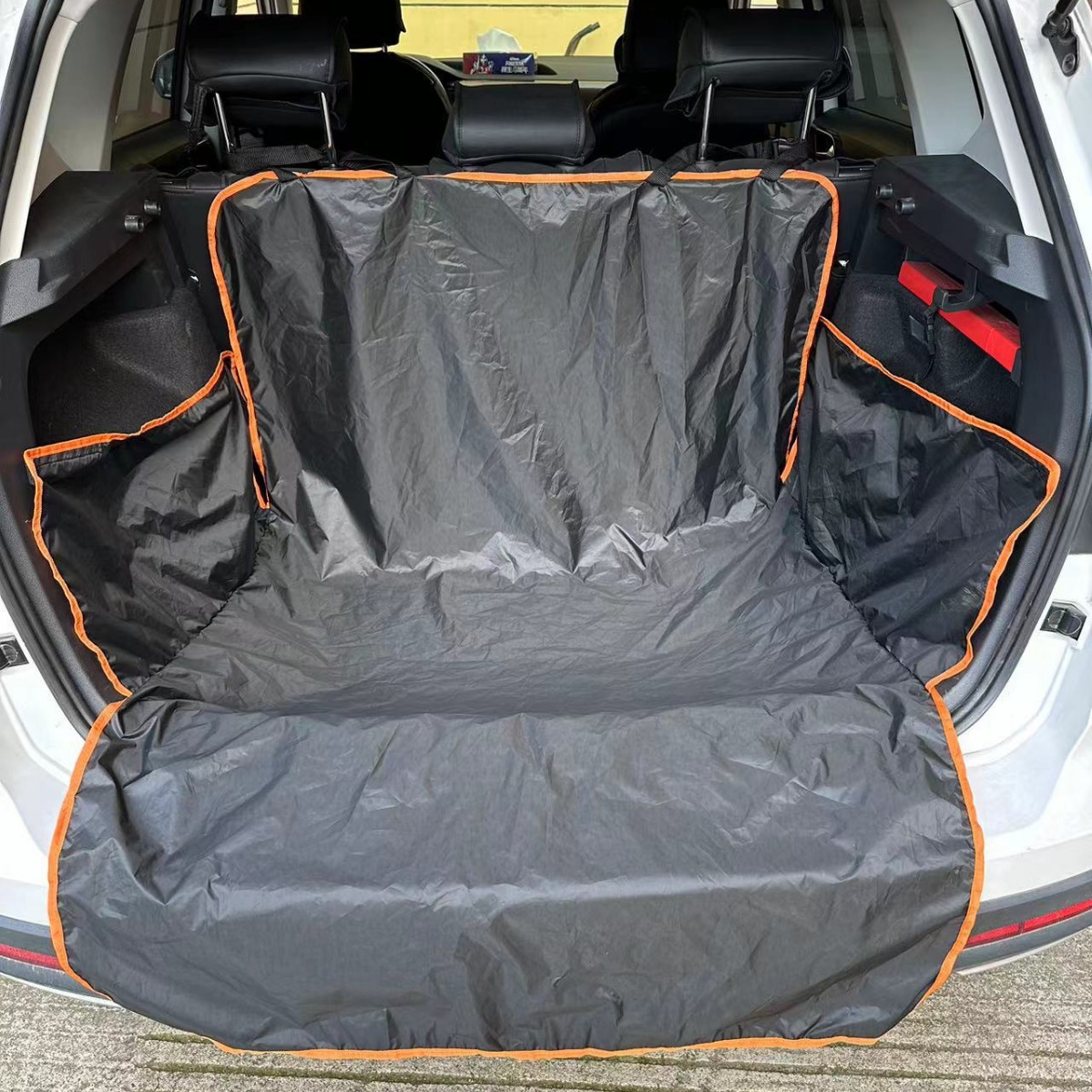 Dog car mat, SUV pet car mat, trunk and rear seat isolation seat, large dog anti-dirt cushion