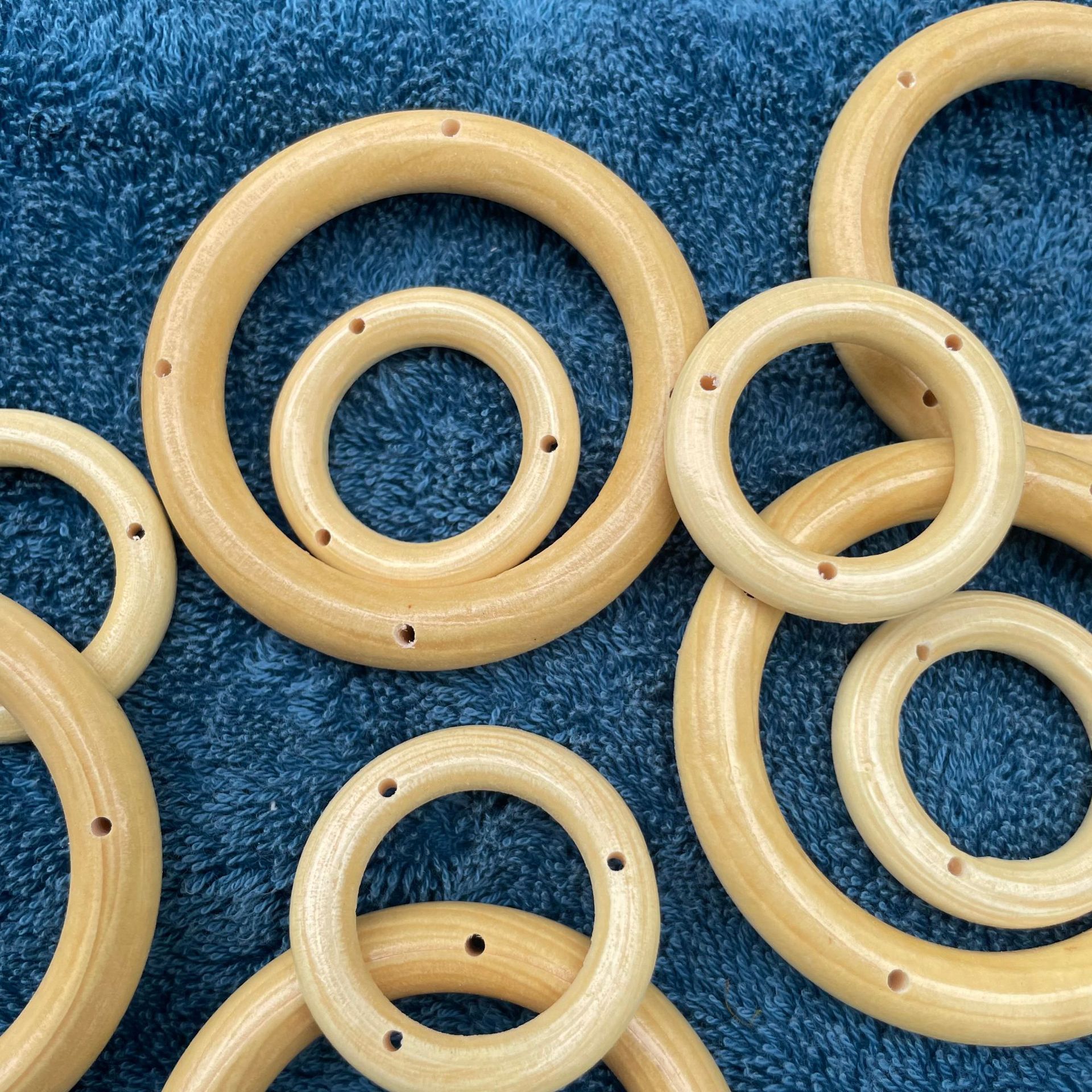 风铃骨架木圈木环 diy饰品配件手工编织材料原木色打孔木圆环批发