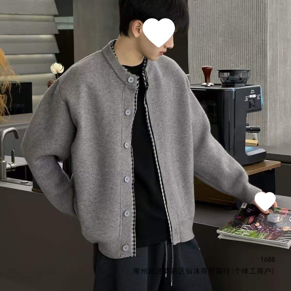 Autumn Simple and Stylish Faux Two-Piece Plaid Patchwork Loose-Fitting Men's Cardigan Sweater with a Casual Crew Neck