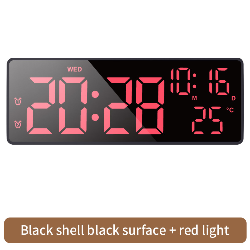 003 검은색 바탕에 검은색 글씨, 빨간색 글자