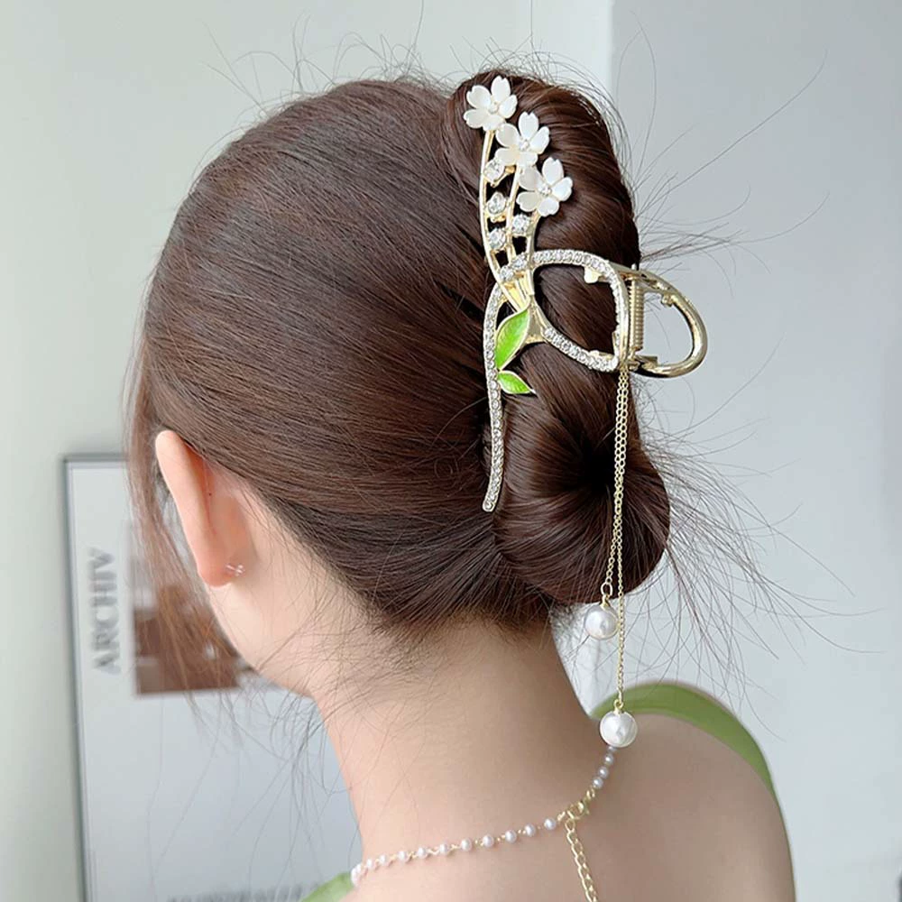 Long high-end hair accessory with tassels, fashionable cute universal hairgrip, western style, 2023 collection