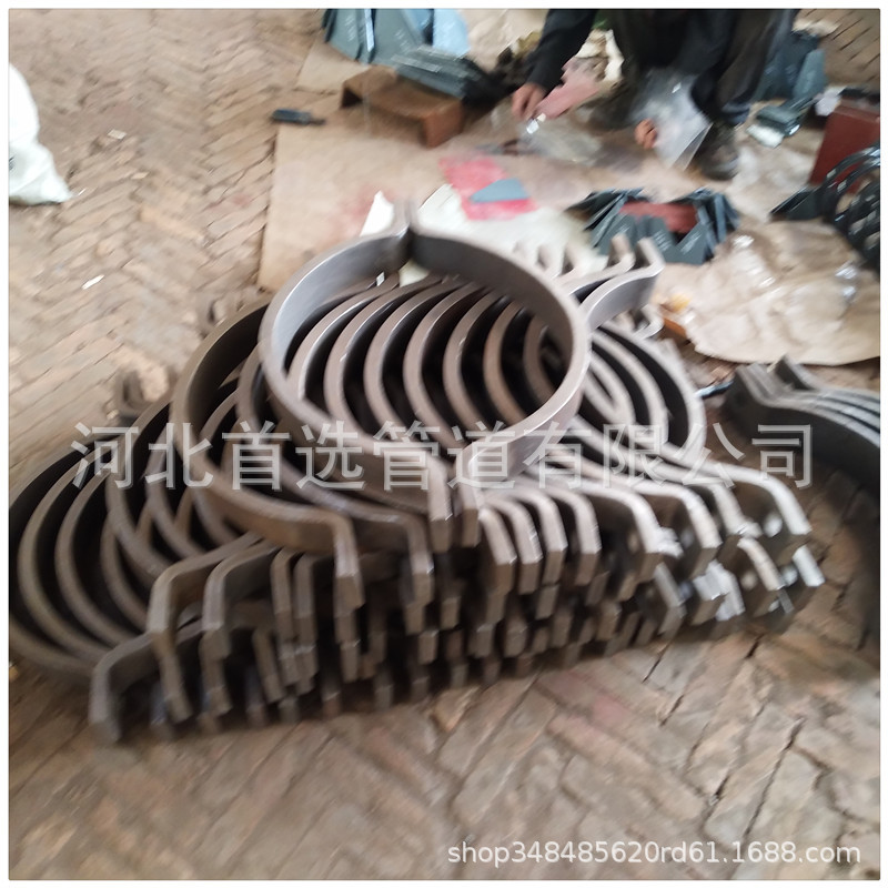 基准型双螺栓管夹 双孔管夹