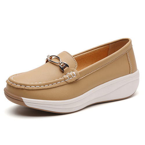 Leather thick-soled mother's shoes 2024 new women's single shoes slip-on light and non-slip jelly shoes women casual pantoletta women