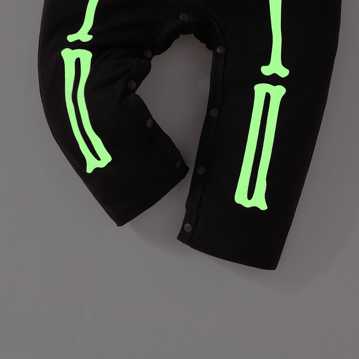 Baby Skeleton Jumpsuit With Glowing Effect For Halloween Party_voghion.com