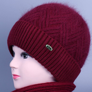 Middle-aged and elderly knitted hats for mothers wool hats and scarves sets autumn and winter warm grandma cotton hats wholesale