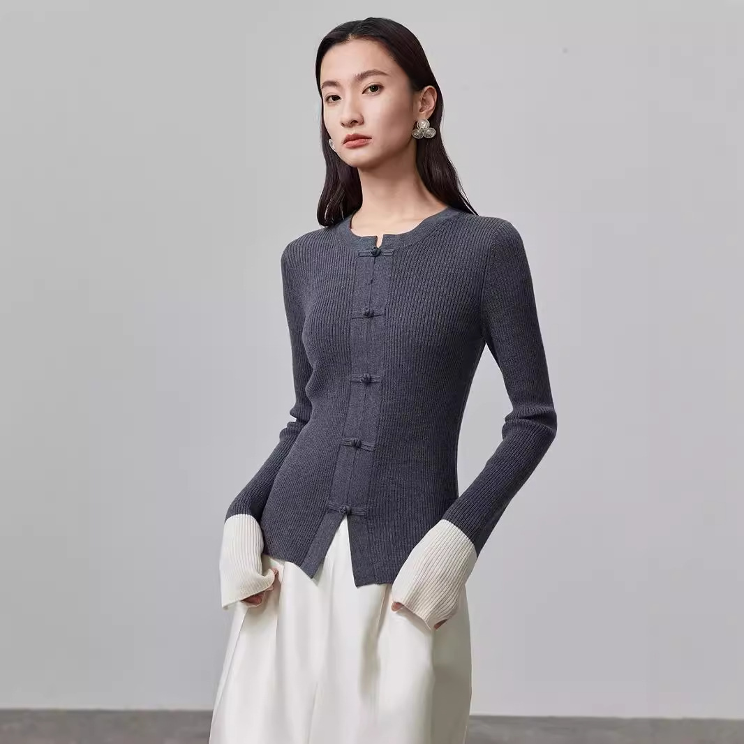 Woolen base body-friendly sweater