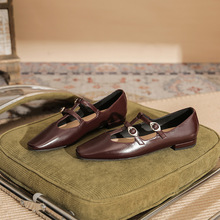 22302 平底鞋女粗跟2025年新款复古低跟T字扣带小方头玛丽珍单鞋