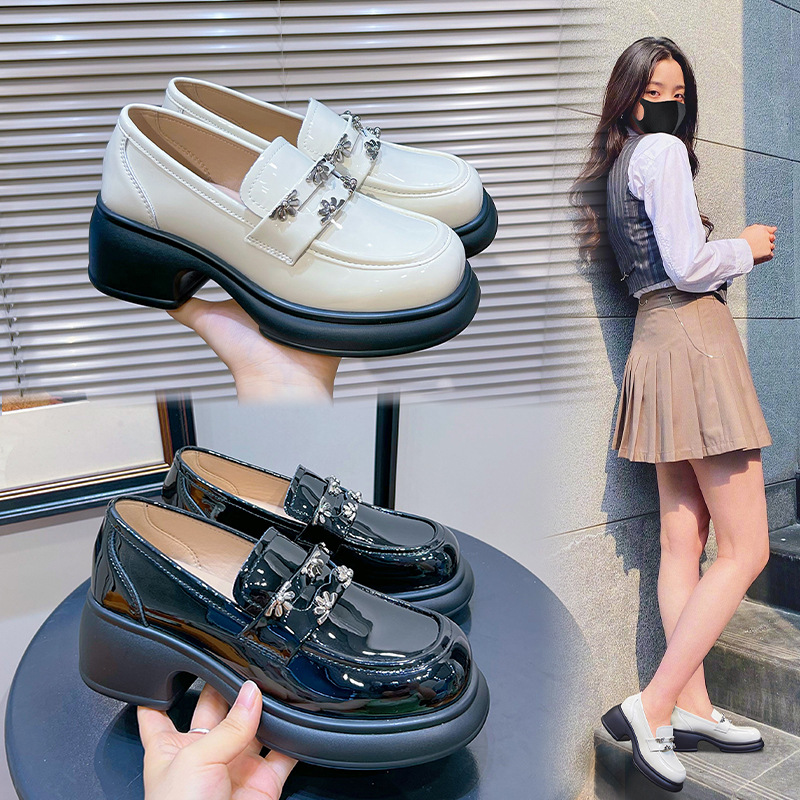 정품 가죽 로퍼 여성용 2023 가을 새로운 스타일 슬립온 신발 여성용 청키 힐 얕은 입 가죽 신발 여성용 통근 여성 신발