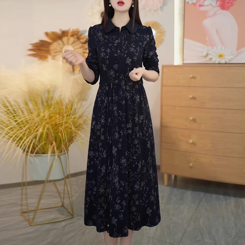 2025年春秋新款妈妈碎花遮肉裙子女今年流行爆款POLO领长袖连衣裙|undefined