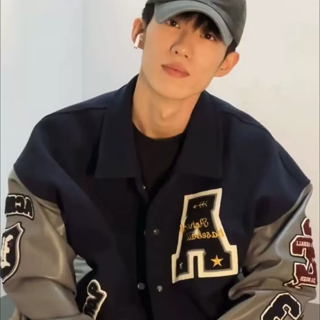 秋冬男女美式复古立领刺绣夹克潮流nis时尚百搭小众宽松棒球服