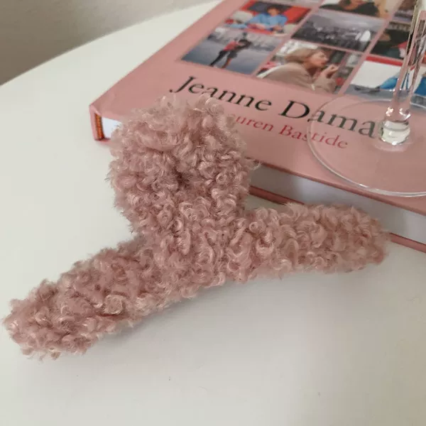 Lamb hair pink