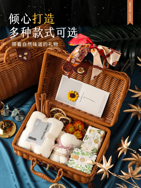 生日礼物实用女伴手礼香薰小众高级感礼盒送员工开业老师毕业季的|undefined