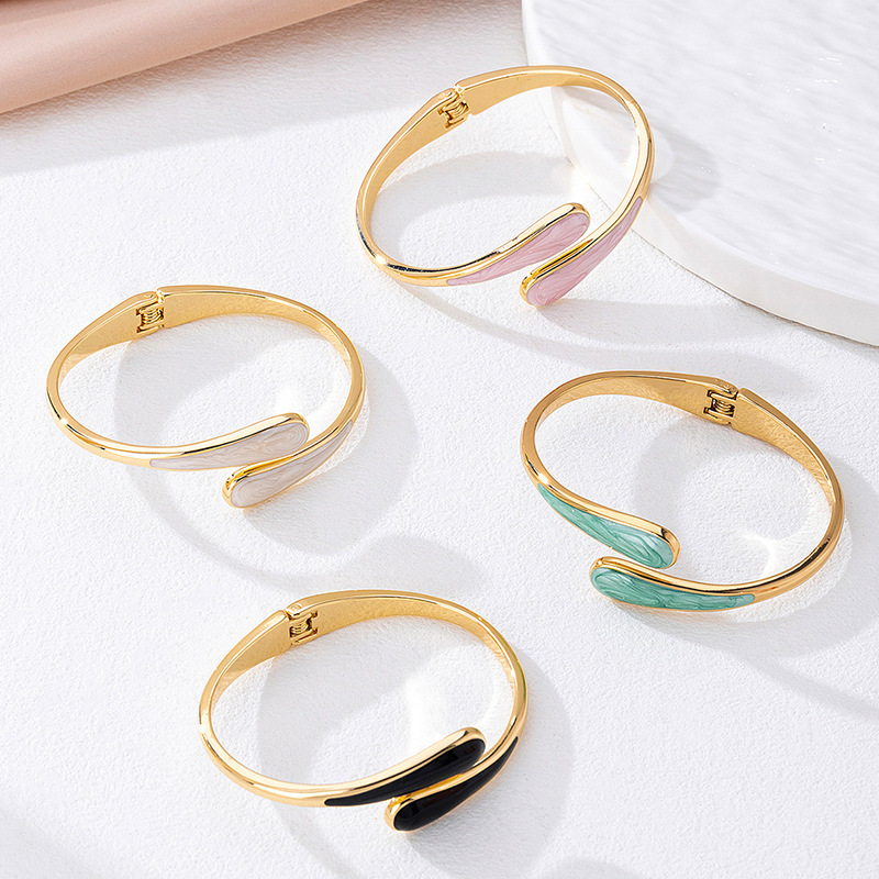 Cross-Border Direct Supply to Europe and America, Minimalist Style, Personalized Colorful Enamel Metal Texture Alloy Open Bracelet for Women Cross-Border Direct Supply to Europe and America, Minimalist Style, Personalized Colorful Enamel Metal Texture Alloy Open Bracelet for Women