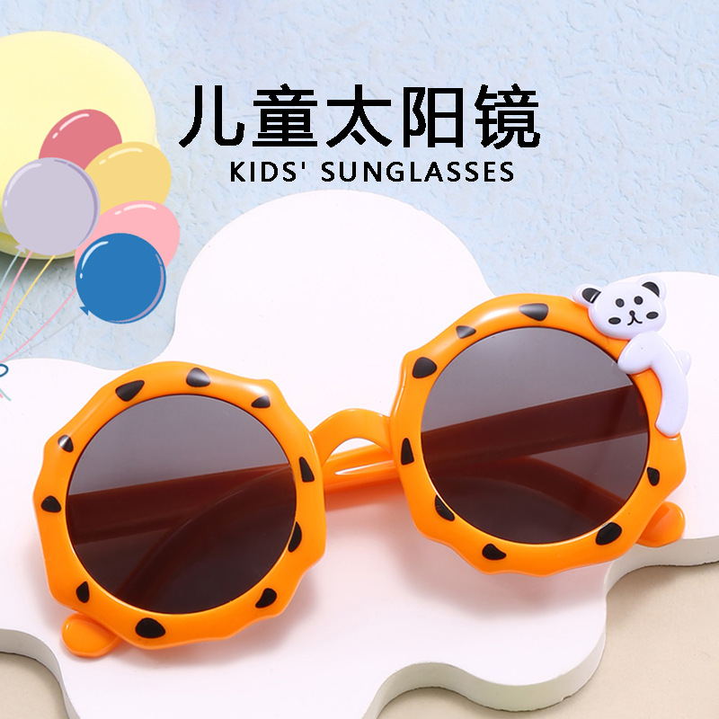 Children's sunglasses wholesale girls' UV protection super cute baby glasses little boy travel sun protection cartoon sunglasses