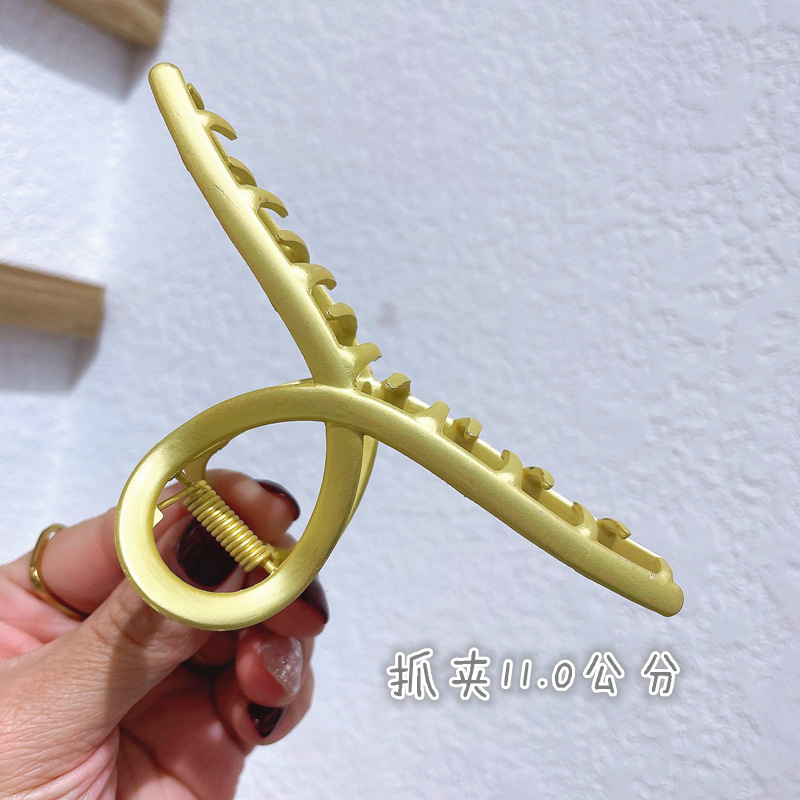 1677E0BA2D61381A69995CCC861EA2