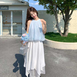 夏季清冷纯欲风刺绣套装女2026新款花苞吊带上衣高腰半身裙两件套