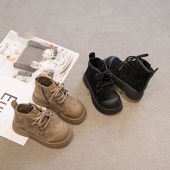 男の子のマーティンブーツの薄い絨毛の冬の女の子のショートブーツのベルベットの保温の子供のブーツの厚い英倫のファスナーの子供のブーツ