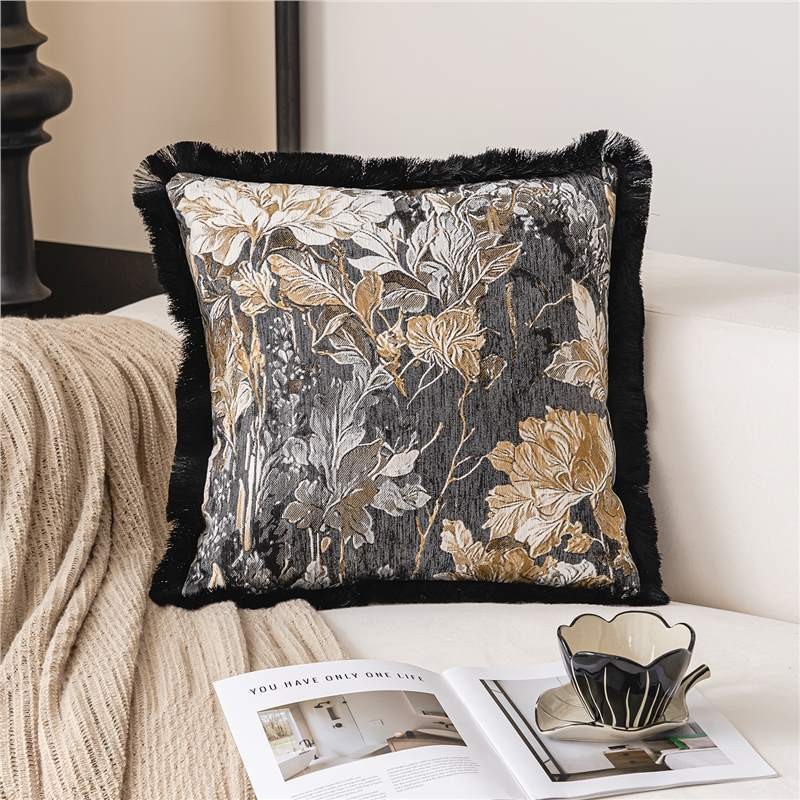 Medieval Style Sofa Living Room Pillow Chenille Cushion French Accessible Luxury High-End Bedroom Decorative Pillow with Pillow Core