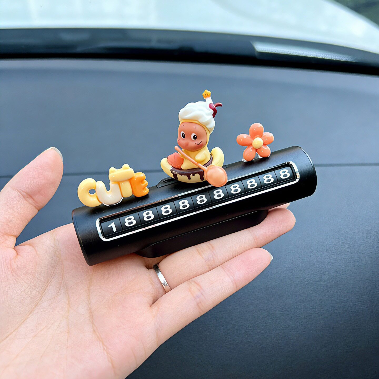 New cartoon cute car phone number plate, temporary parking decorative ornament for women