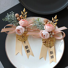 母の迎賓新郎新婦の胸の花のピンのフルセットのシャンパン色の花の父の中国式の森系の家族