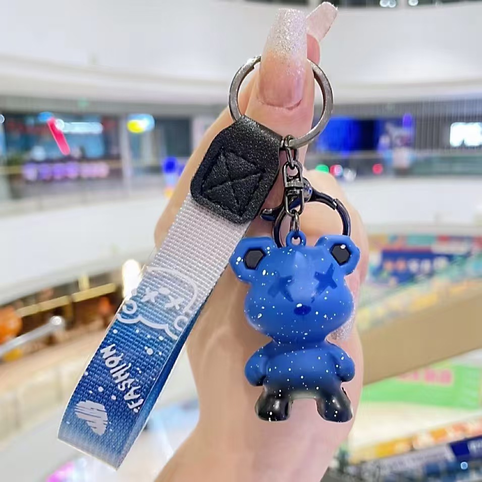 Caricatura violenta oso colgante llavero de PVC colgante llave de goma blanda juegos de videojuegos de muñeca ciudad pequeño regalo pequeño regalo