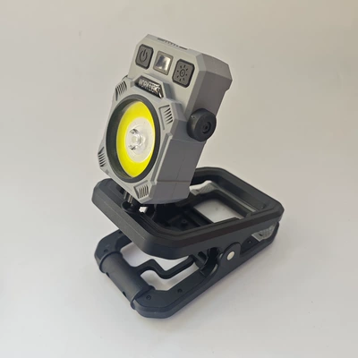 LED multifunctional camping and – İşçi projektorları - g22-with-battery