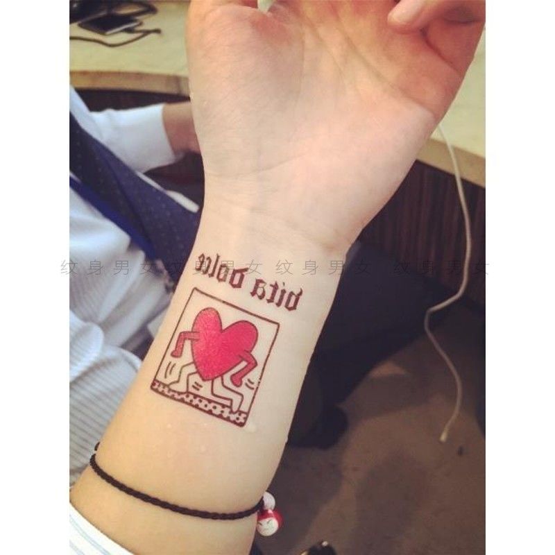 Metz Waterproof Tattoo Stickers for Men and Girls, Long-Lasting Tattoos, Sexy Fake Tattoo Stickers, Gd G-Dragon Heart-Shaped Trendy Design