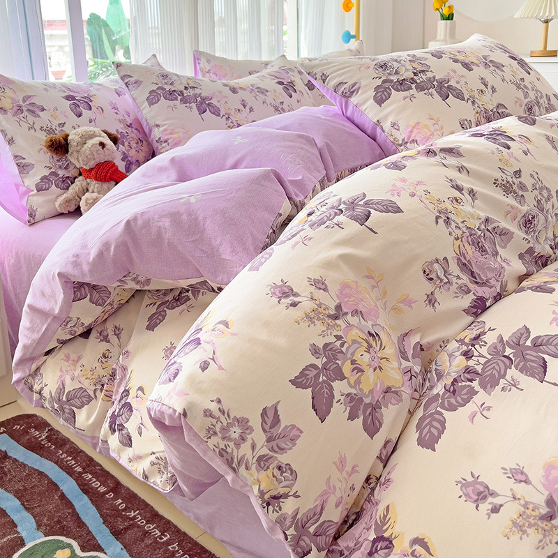 Personalizado en fábrica, sábanas de algodón de algodón de clase A, juego de cuatro piezas, cama de dormitorio de estudiantes floral, juego de tres piezas, funda de edredón, sábana