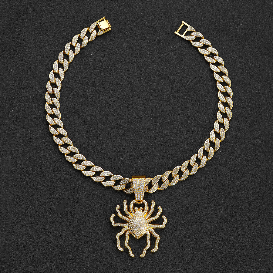 Spider Pendant Cuban Chain Necklace With Full Diamond Detailing_voghion.com