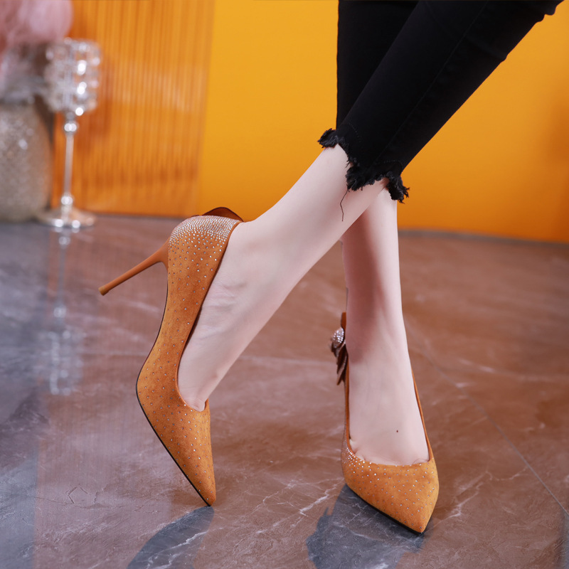 Small Luxury Party Pointy High Heels Autumn New Design Sense Rhinestone Flowers With Skirt Slim Heel Shoes_vogvips.com
