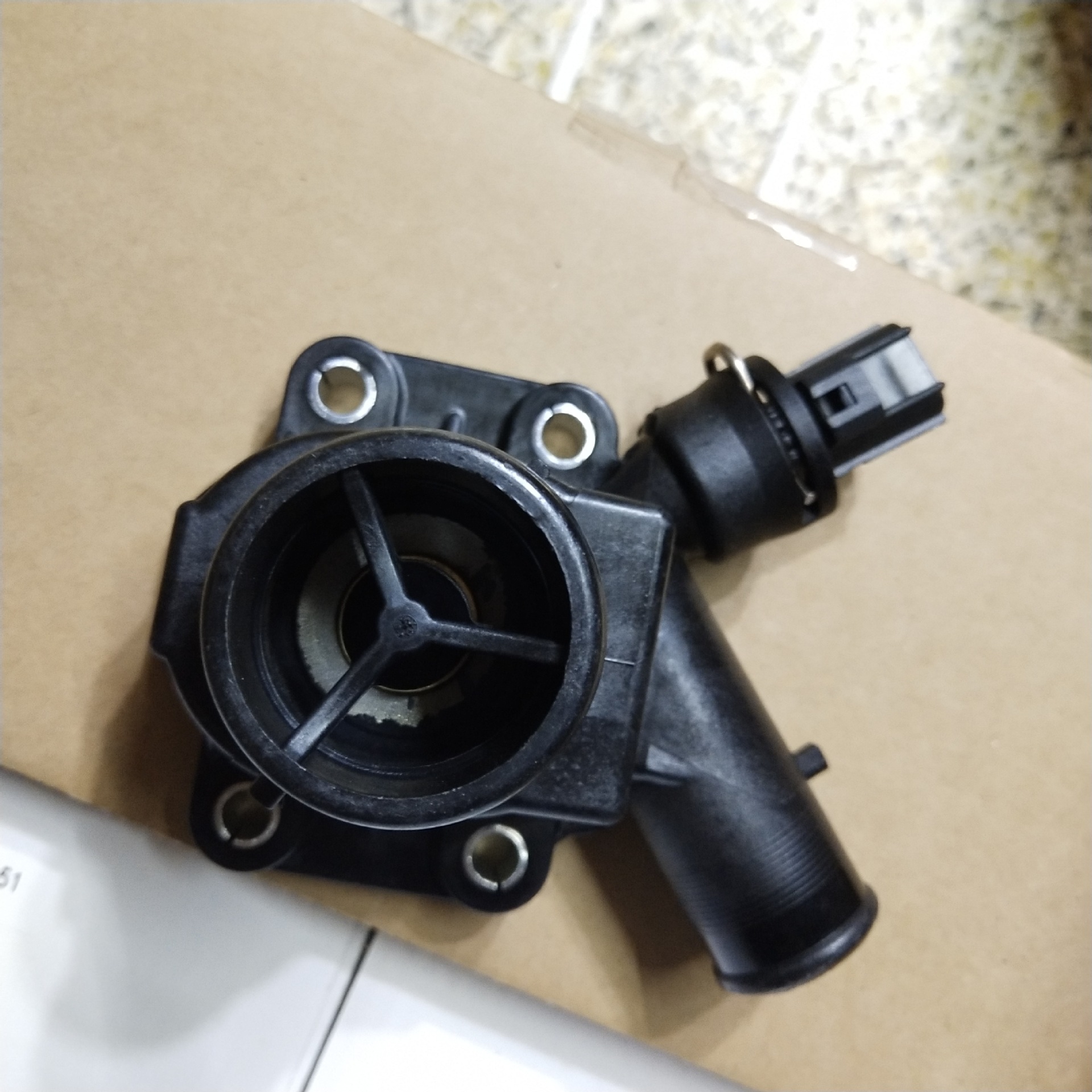 6G9N61J20AD LR006071 31355151 30774489 ������·�� �������ܳ�