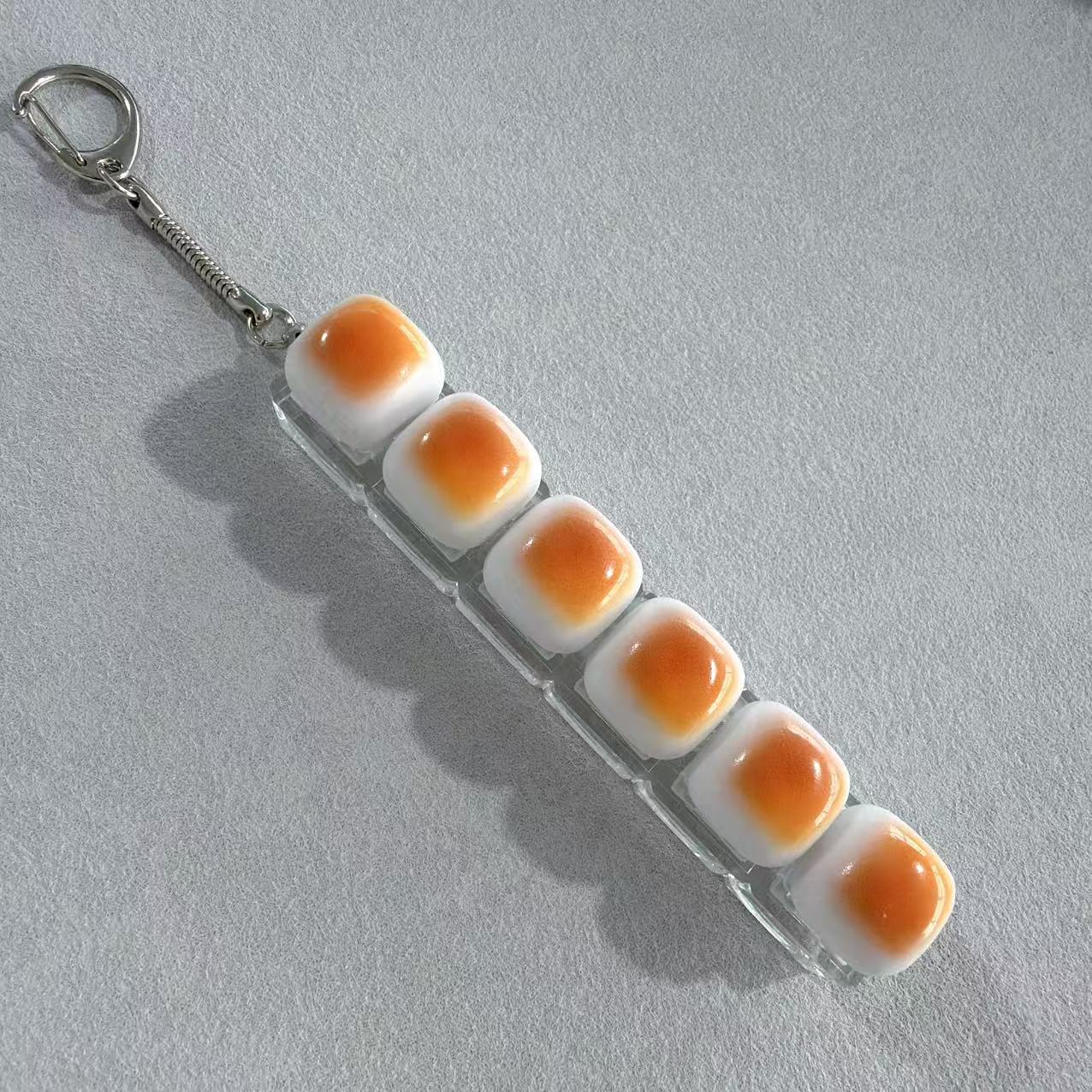 Six-button - bread cap