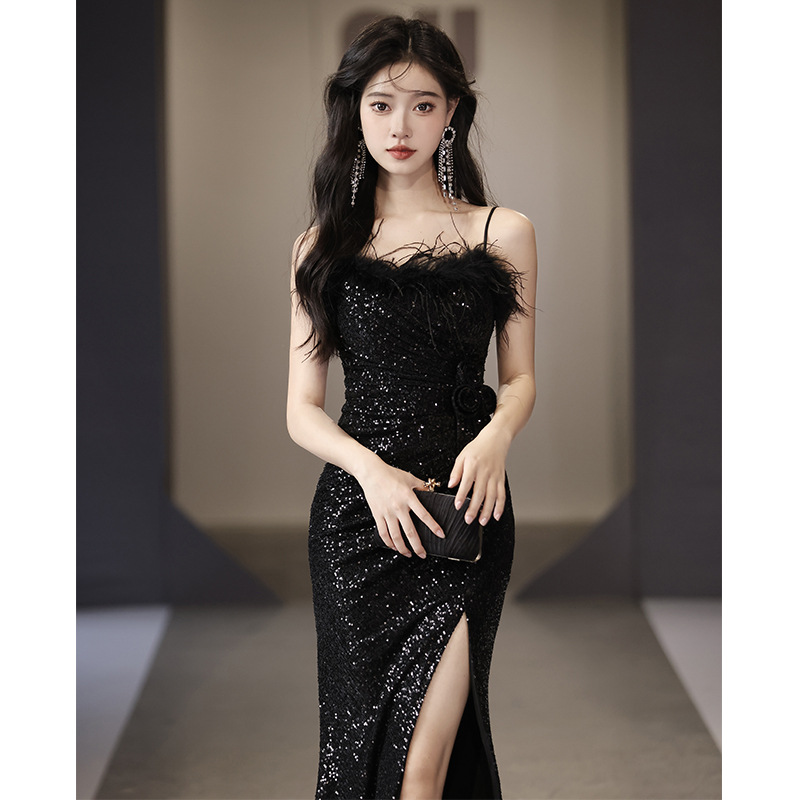 Vestido de noche negro de otoño de 2025 nueva industria pesada celebridad reunión anual esbelta cola de pescado vestido de moda sexy