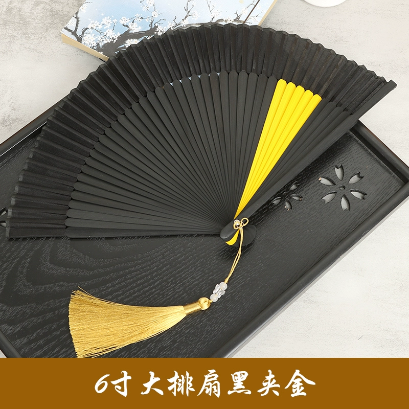 Веер складной веер в китайском стиле, классический танцевальный веер, древняя династия Хань, кисточка, красный чонсам, красный женский веер в древнем стиле Чжаоцзянь