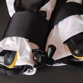 冬春季保暖防摔支撑片内置护腕手掌护板PU慢回弹运动护具滑雪手套