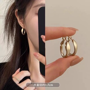 D033�����׽�ָŮ�r�Ђ�����ϵ��Ȧʳָ�� �_��ָ�h�p�� С������