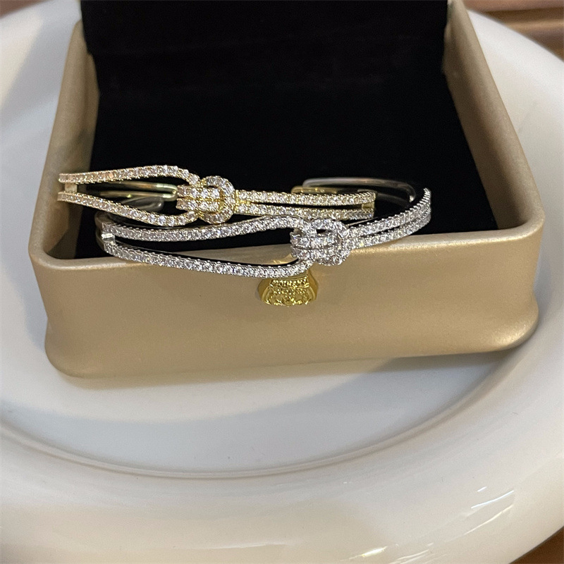 Fashionable Open-Cuff Full-Diamond Bracelet Image 5