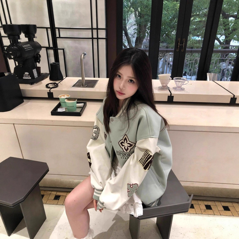 American Baseball Uniform Women's Early Autum New Sports Flight Jacket Loose Couple Casual Top Jacket Trendy American Baseball Uniform Women's Early Autum New Sports Flight Jacket Loose Couple Casual Top Jacket Trendy