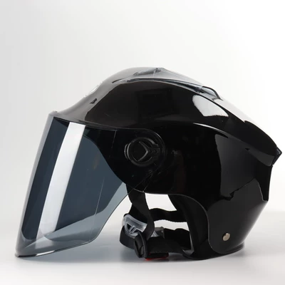 Four-Season Safety Helmet, Half Helmet, Motorcycle Safety Supplies - bright-black-tea-lenses