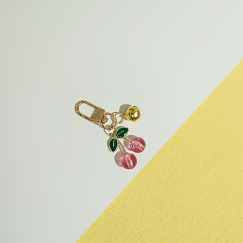 田园水晶樱桃钥匙圈挂饰卡通金属铃铛学生钥匙扣挂件耳机套装饰女