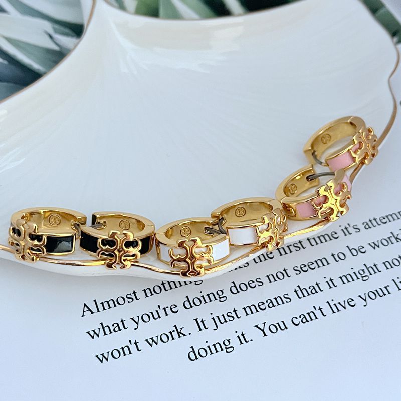 Fashionable elegant enamel