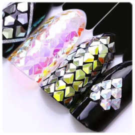 雅乐朵3mm金光3D立体钻石亮片PVC菱形美甲装饰闪光片DIY饰品珠片