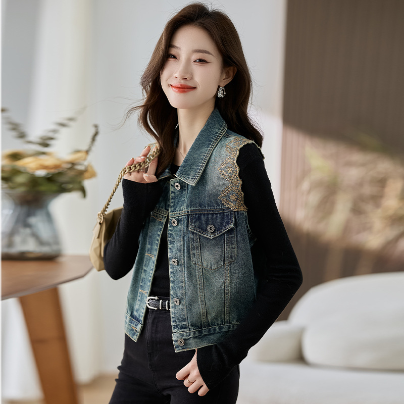 Short retro lace vest