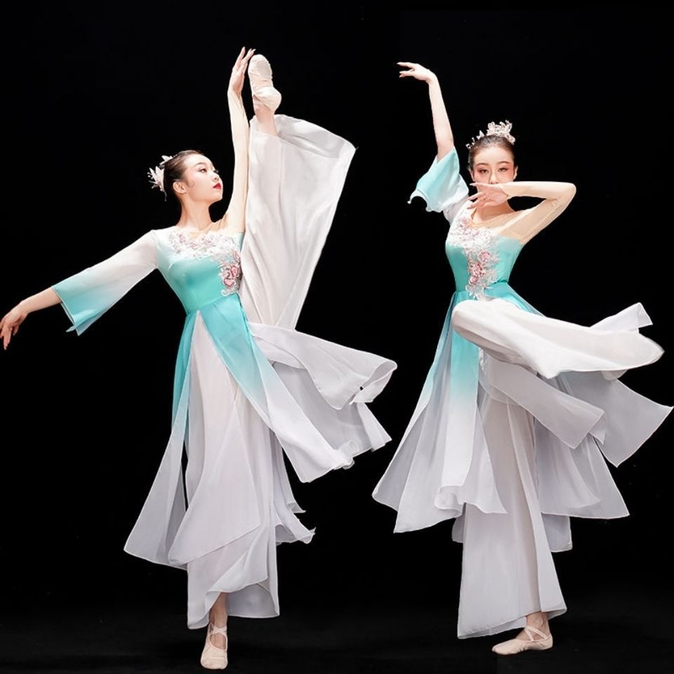 古典舞蹈演出服女飘逸中国风清新淡雅秧歌服装套装扇子伞舞表演服