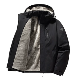 冲锋衣、裤;抓绒衣裤;速干t恤