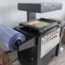 �N�w���bĤ�ݽz���bĤ���տsĤ�{ɫPVC�N�wĤ�����ܷ�ĤӲĤ