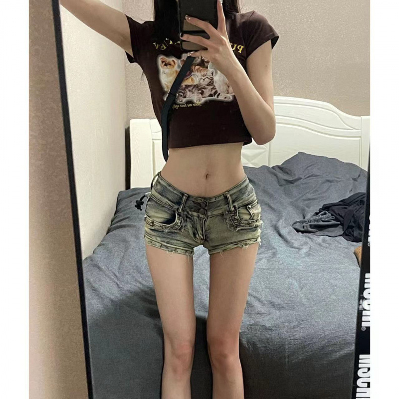 American Style Spice Girls Liu Ding Low Waist Denim Shorts 2023 Summer New Slim Vibe High Street Hot Pants Fashion Brand American Style Spice Girls Liu Ding Low Waist Denim Shorts 2023 Summer New Slim Vibe High Street Hot Pants Fashion Brand