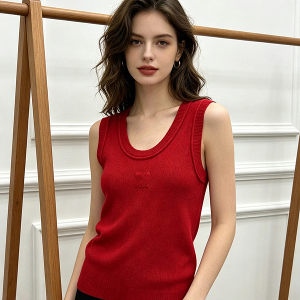Year-Round Stock Available / Versatile Camisole for Commuting, Simple Outdoor Loose Fit, Can Be Worn as an Inner or Outer Layer, Sleeveless Base Layer Wholesale