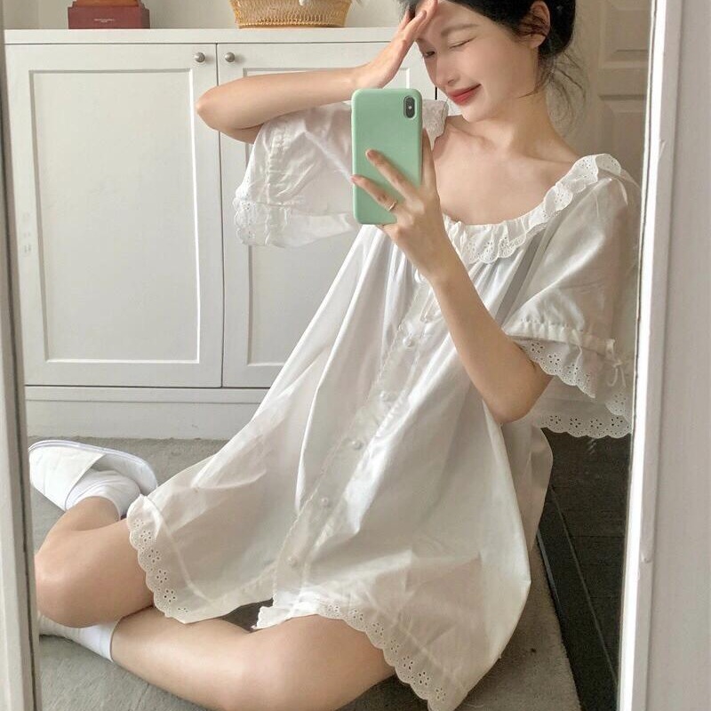フランスのプリンセス風の透かし彫りのレースの眠りのスカートの女性の夏のゆったりしている女性の半袖の白いワンピースの眠りのスカート|undefined