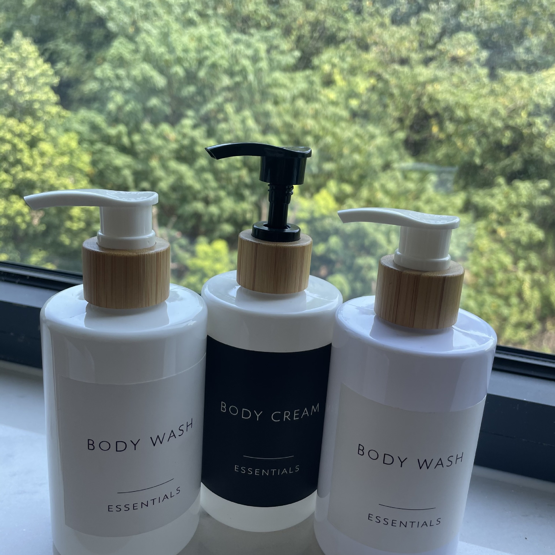 PET按压圆肩塑料洗发水瓶 沐浴乳空瓶 化妆品分装瓶 泵头